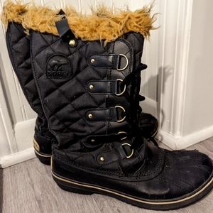 Sorel black lace up boots, size 10